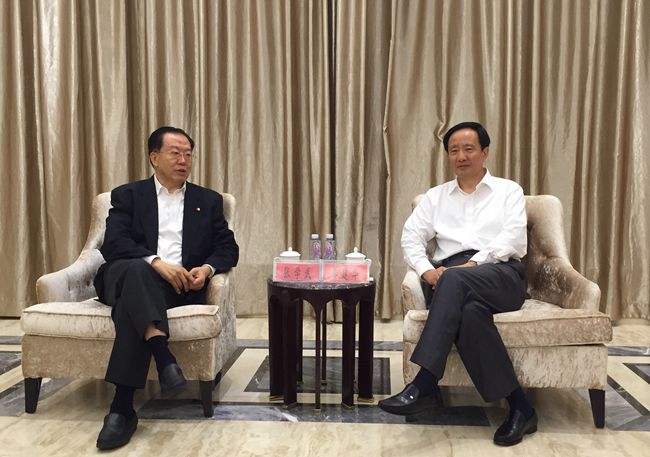 集團張學武董事長會見寧夏回族自治區(qū)李建華書記（圖）
