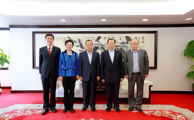 20170403097274.jpg 海南省毛超峰來(lái)訪照片_副本.jpg