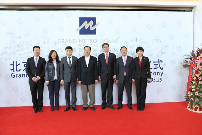 中旅大廈重裝開業(yè)（圖）