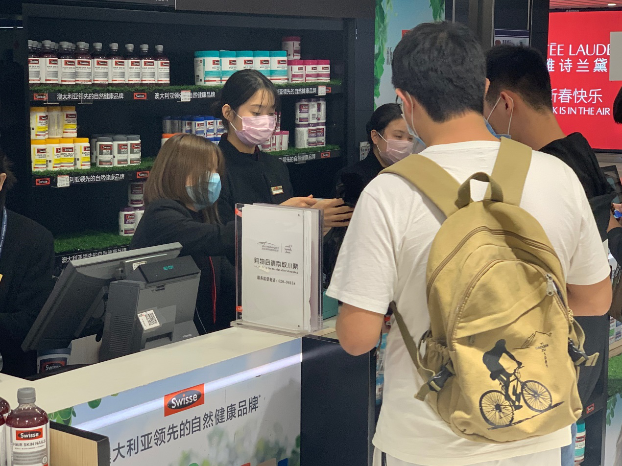 【中國免稅人在行動?一線直擊篇】之三：抗“疫”前線，服務(wù)不打烊！